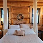 Eveningwood - Dtv 5 Sterne Luxus Huettenparadies, Blockhaus Nyaraló