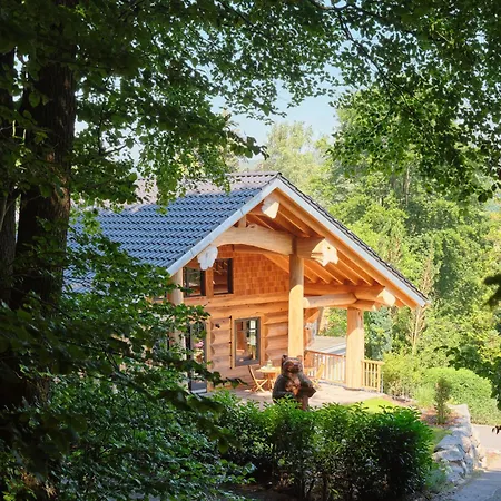 Eveningwood - Dtv 5 Sterne Luxus Huettenparadies, Blockhaus Nyaraló Heimbuchenthal