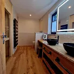 Eveningwood - Dtv 5 Sterne Luxus Huettenparadies, Blockhaus